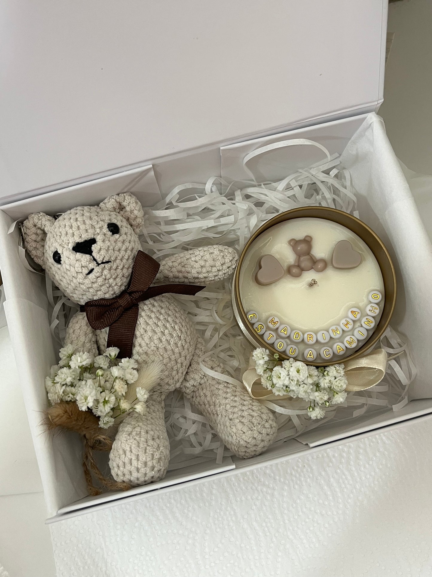 Box Peluche + Vela Personalizada (lata grande - 240ml)