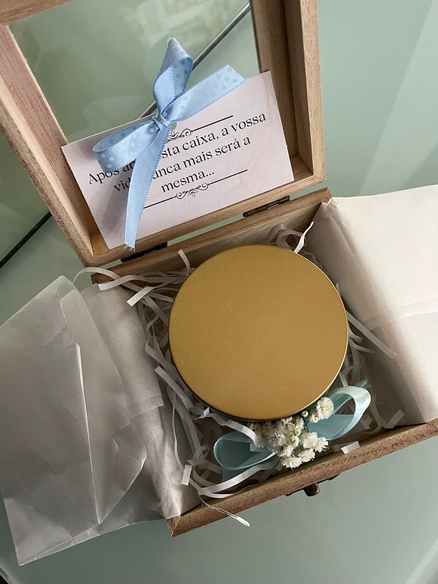 Conjunto de Oferta Personalizado — Vela Artesanal & Caixa de Madeira com Mensagem