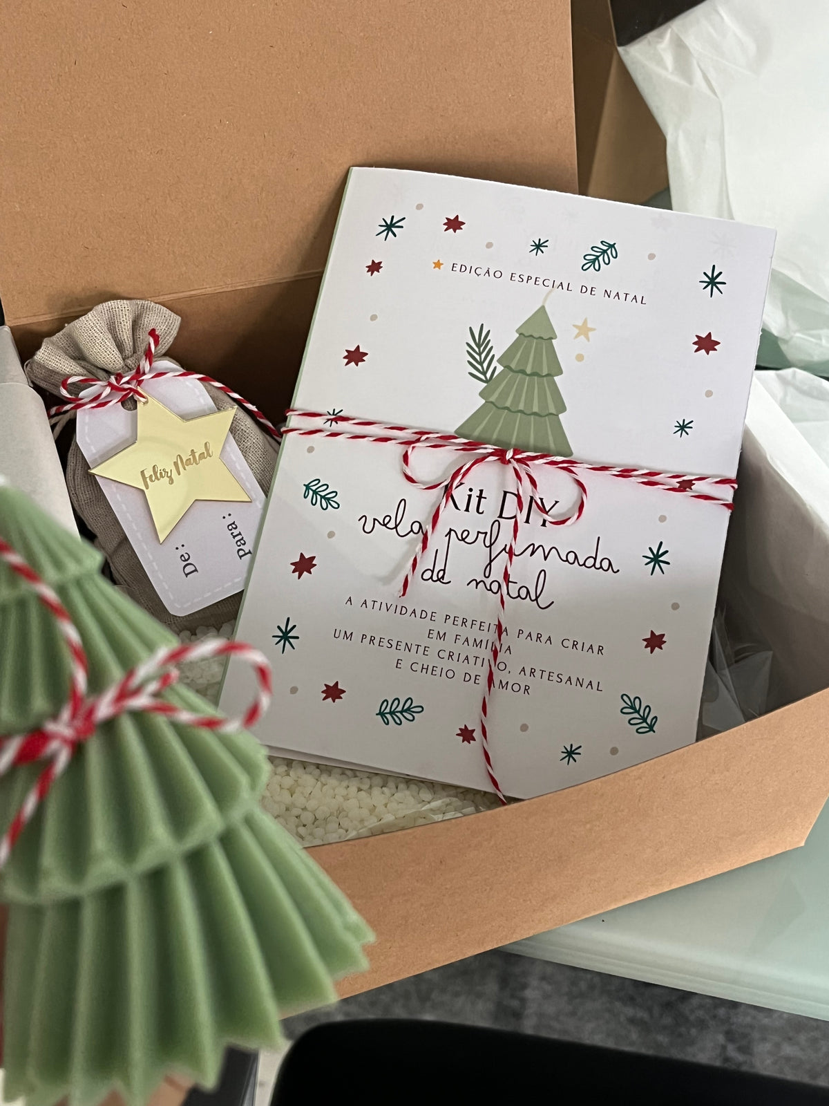 PRÉ-VENDA | Kit DIY – Vela Perfumada de Natal | Cria a Tua Própria Vela Artesanal